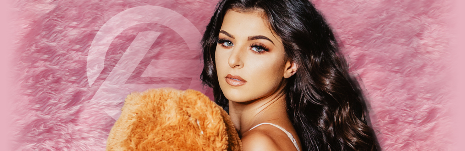 Leah Gotti at Cheerleaders New Jersey