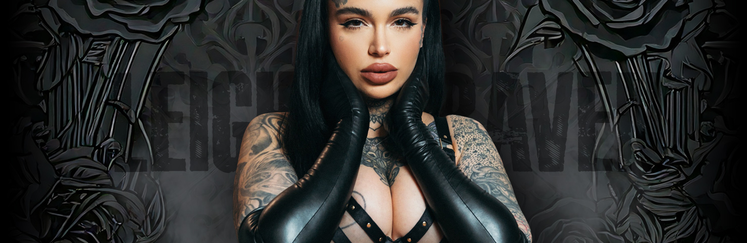 Leigh Raven at Cheerleaders New Jersey